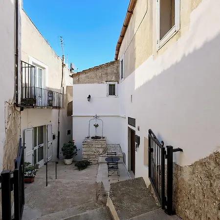 Cantine Cippone 3* Monte Sant'Angelo